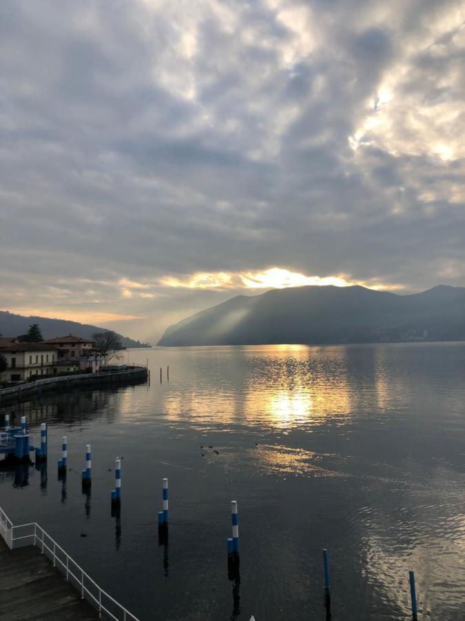 In Riva Al Lago Di Iseo Residenza Loft Marone Exterior photo