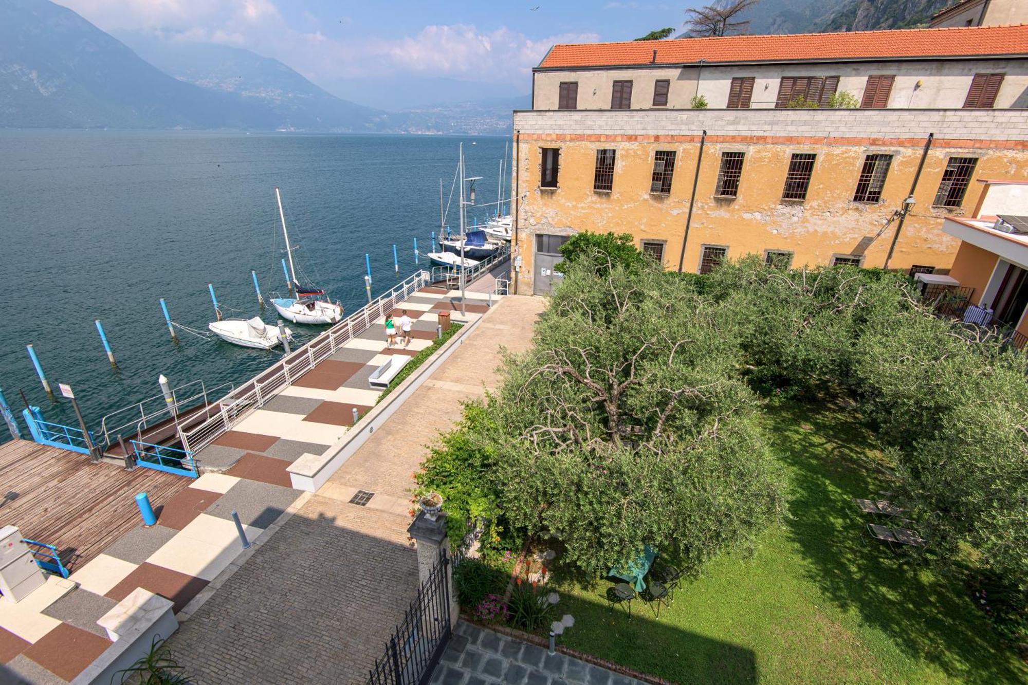 In Riva Al Lago Di Iseo Residenza Loft Marone Exterior photo